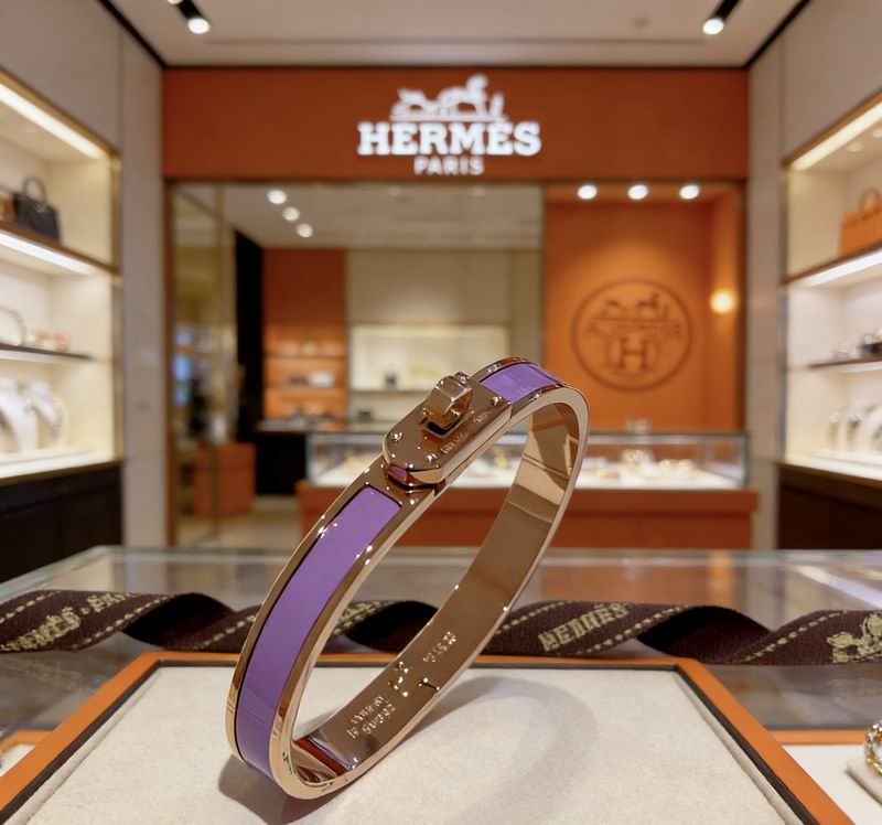 Hermes Bracelet  02yxs03